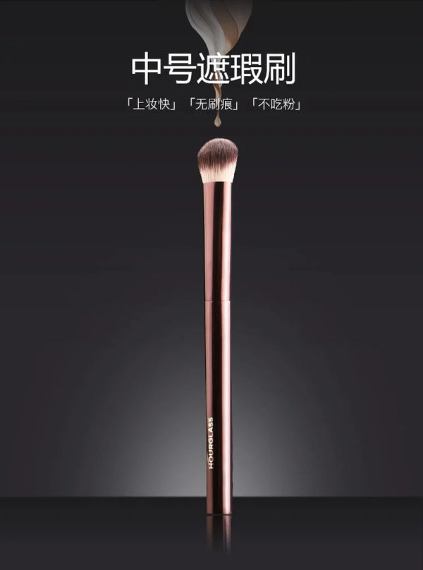 1 piece Angled Concealer Makeup brushes Middle Eyeshadow Make up brush basic Professional Cosmetic tool metal handle NoirKiss